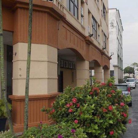 Sri Sutra Hotel Bandar Puchong Utama المظهر الخارجي الصورة